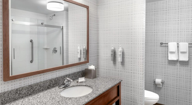 Двухместный номер Standard Hampton Inn and Suites Coconut Creek