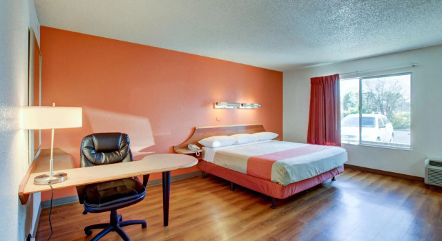 Motel 6 Irvine - Orange County Airport