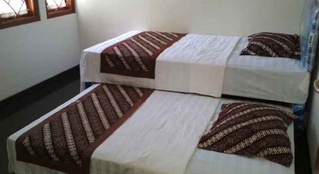 Comfy Room at Walasa Homestay 1 Syariah, Book Lejlighed Lejligheder i Purworejo, Lejlighed