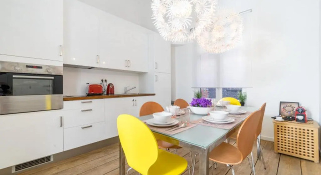 Grand Place 2 Bedroom, Забронировать Отель Брюссель Брюссельский столичный регион, рядом с Нотр-Дам-Дю-Саблон