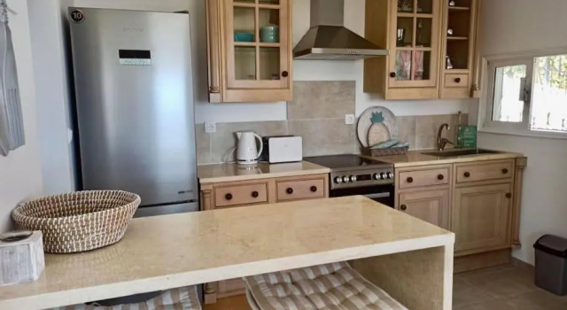 Seaview Mini Villa with Private Pool - 200 metres from the beach, Забронировать Мини-отель Мини-отели периферии Ионических островов, Мини-отель