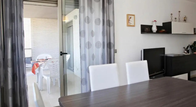 At144 nova torredembarra, Varaa Hotelli Hotellit Tarragonès uima-altaalla, Uima-allas
