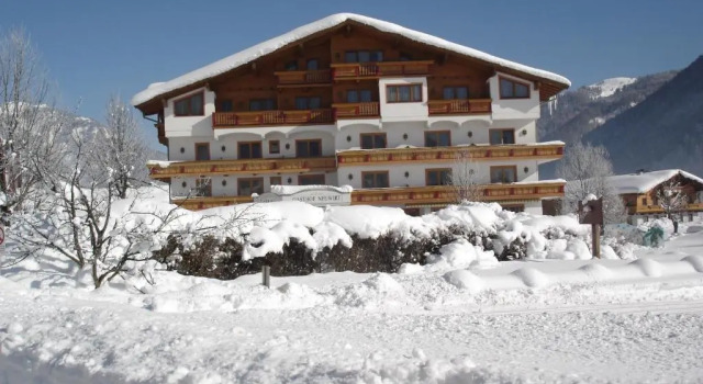 Hotel Neuwirt, Rezerwuj Hotel Kirchdorf in Tirol Kitzbühel Alps