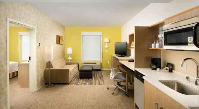 Люкс Home2 Suites by Hilton Louisville East Hurstbourne