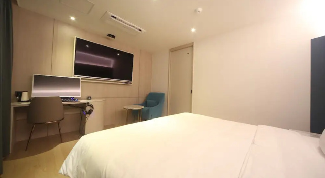 Номер Luxury H Avenue Hotel Minam
