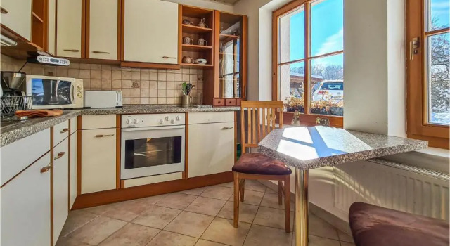 2 Bedroom Awesome Home In Kranichfeld, Prenota Hotel Kranichfeld 