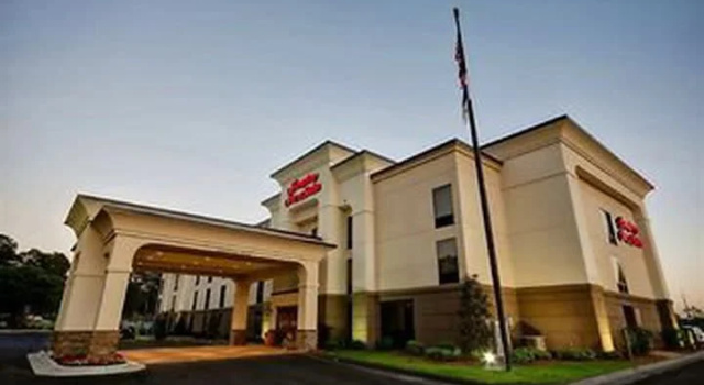 Номер Economy Hampton Inn & Suites Tifton