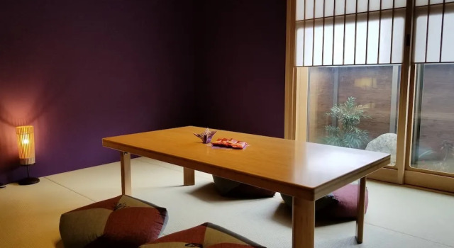 Hanaakari, Забронировать Отель Отели Канандзава 4 звезды, рядом с Kazuemachi Tea House Street, 4*