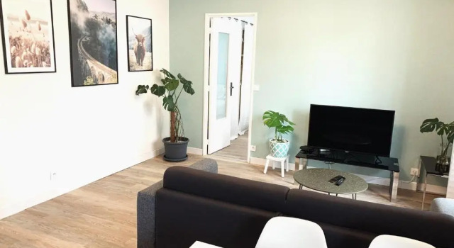 Апартаменты T2 Moderne Au Cœur Poitiers