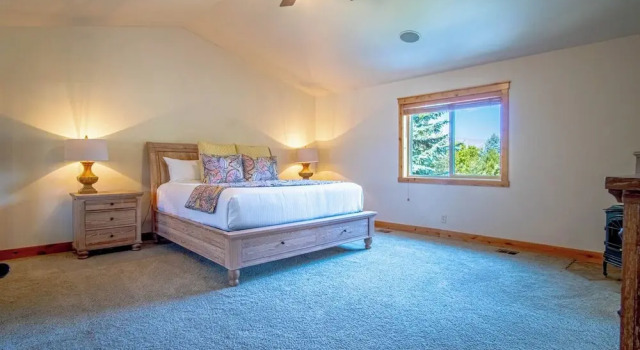 Cranbrook Cottage - Family Home + Hot Tub + Pool Table