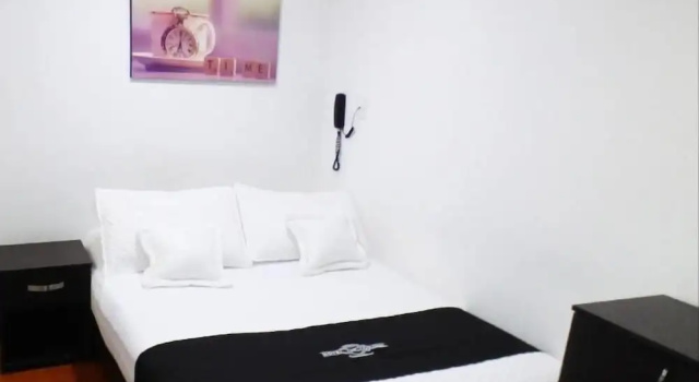 Двухместный номер Standard Hotel VL International 82
