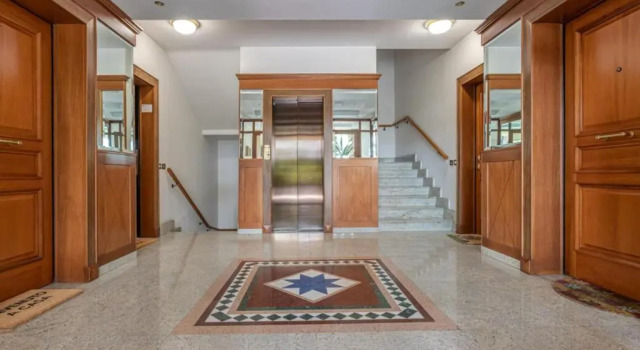 Апартаменты ElFaRo Kitty - Stylish Apartment Close to S. Peter