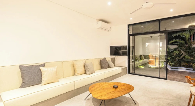 Exquisite 5BR Modern Villa 400m From the Ocean, Rezervovat Vila Chaty v Bali, Chalupa