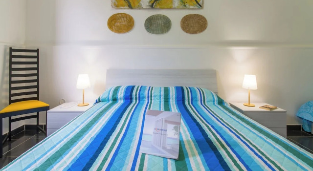 Distefano House Close To Sea, Book Vacation Home Hotels in Sicily with Parking, Parking