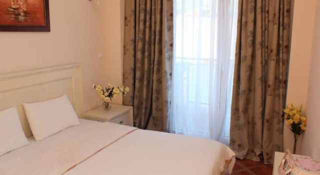 Люкс Mila & Aleksandr Apartments