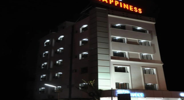 Hotel Happiness