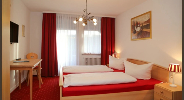Двухместный номер Standard с балконом Parkhotel Waldlust