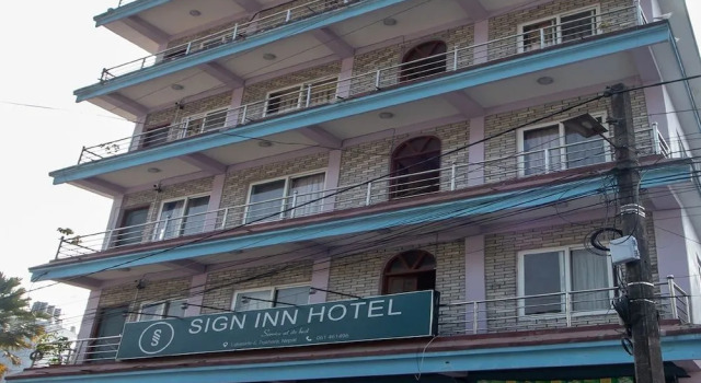 OYO 193 Sign Inn Hotel