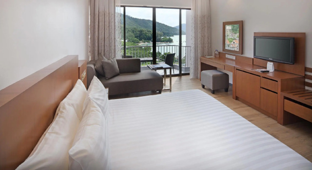 Двухместный номер Deluxe The Bayview Beach Resort