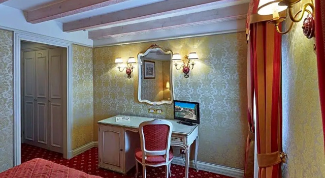 Номер Superior Hotel Antiche Figure