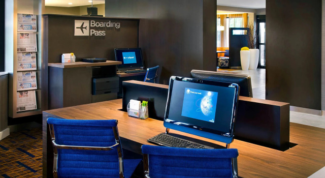 Courtyard By Marriott Hartford Windsor Airport, Reserva ahora Hotel Windsor Connecticut
