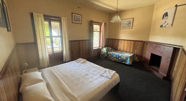 Mannum Hotel, Book Hotel Mannum South Australia