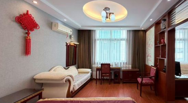 Двухместный люкс Deluxe Zhenxiong Donghai Grand Hotel (Nantai Primary School | South Street)