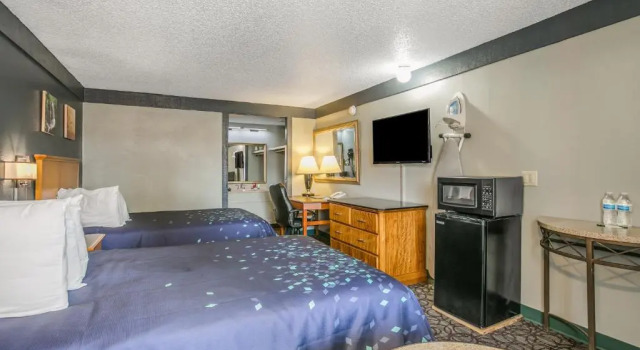 Четырёхместный номер Standard Scottish Inns Harrisburg-Hershey South