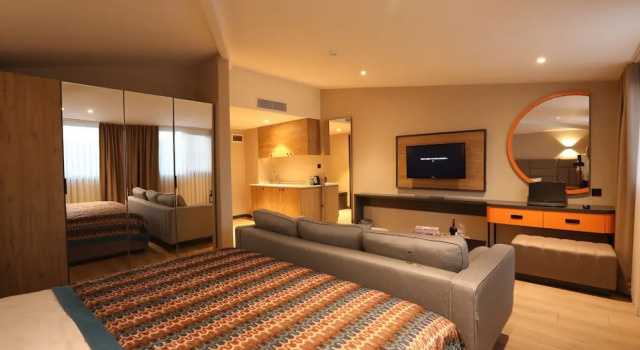 Suite Incipark Hotel