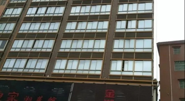 Shenzhen Jinhu Business Hotel, Забронировать Отель Отели Лунхуа с парковкой, Парковка