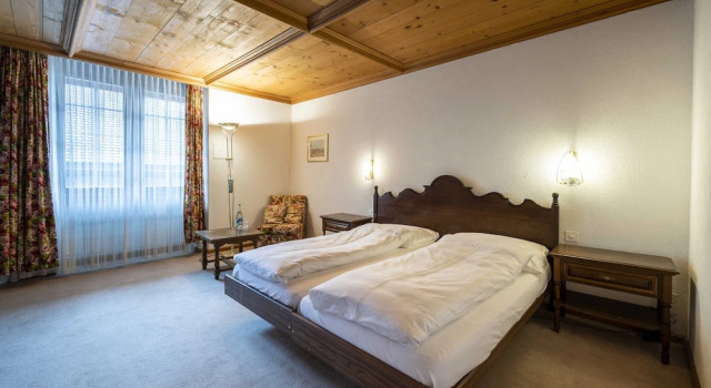 Hotel Restaurant Krone Aarberg, Prenota Hotel  
