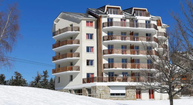 Résidence Nemea Les Balcons d'Ax, Book Hotel Hoteller i Ax-les-Thermes med parkering, Parkering