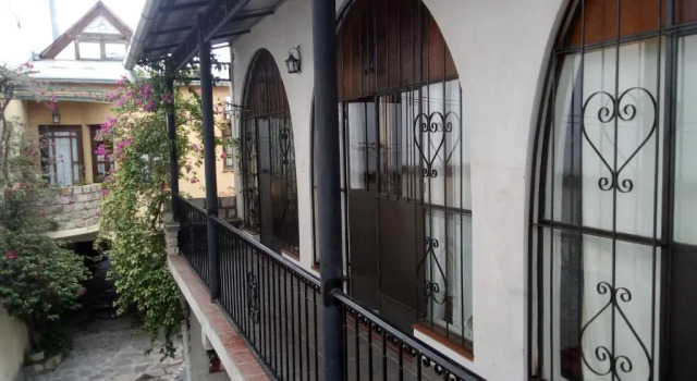 Departamentos Urquiza, Забронировать Отель Сальта провинция Сальта, рядом с City Museum