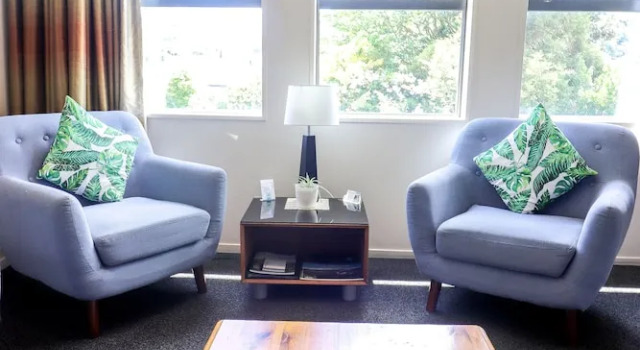 Апартаменты Coleraine Suites & Apartments