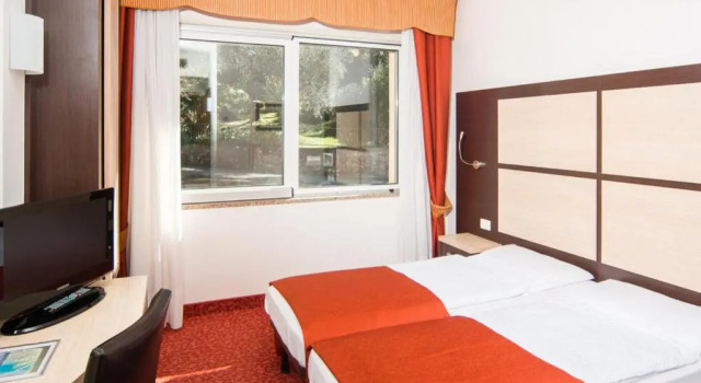 Номер Economy Hotel Benacus Panoramic