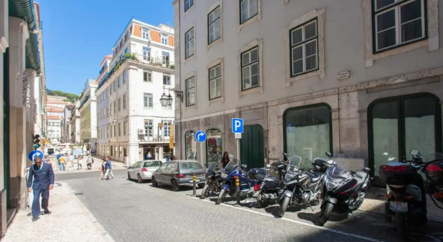 Апартаменты Baixa-Chiado Library Loft