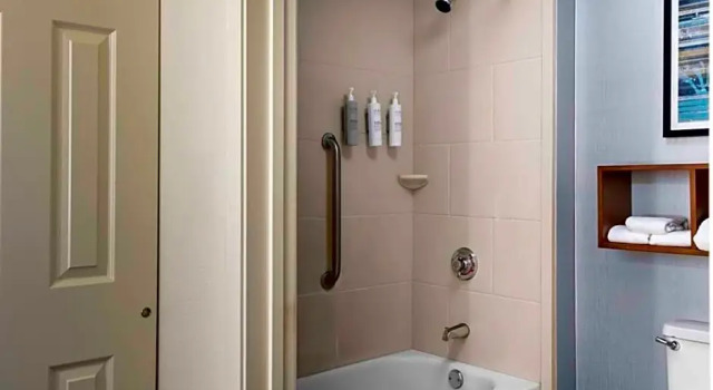 Четырёхместный люкс с 2 комнатами Homewood Suites by Hilton St. Louis - Galleria