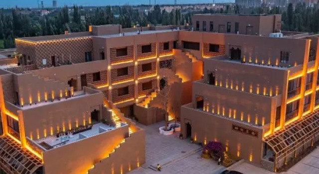 Munarge Homestay (Turpan Yuefengsuji Branch), Reservar Hotel Hotéis de 5 estrelas em Turpan, 5*