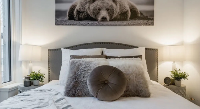 QuickStay - Classy & Rustic Downtown Condo, Varaa Hotelli Toronto 