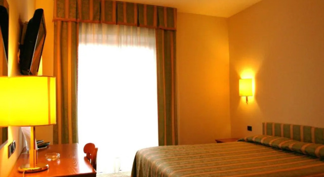 Одноместный номер Standard Savant Hotel