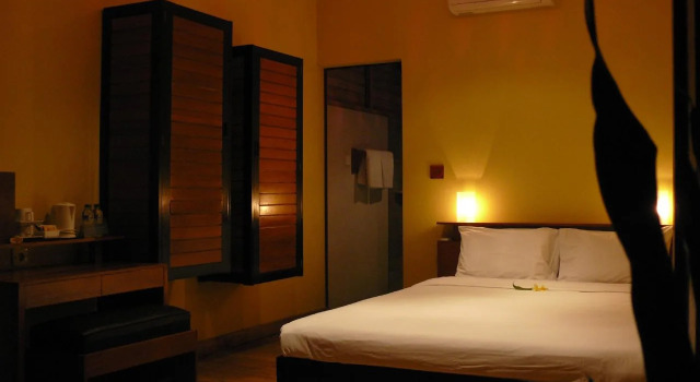 JavaCove Beach Hotel, Book Hotel Batukaras West Java