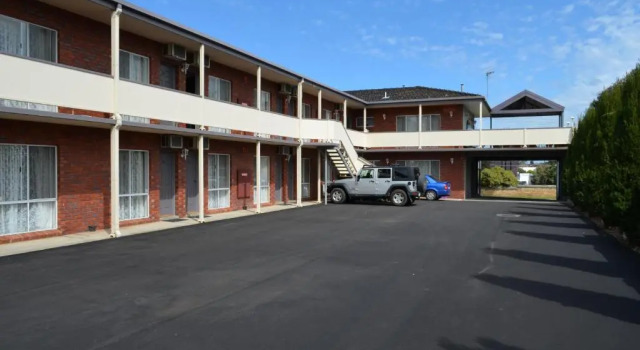 City Heart Motel Warrnambool, Забронировать Мотель Уоррнамбул Великая океанская дорога, рядом с Albert Park