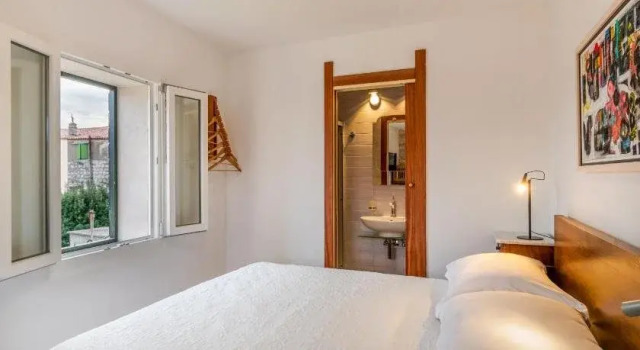 St Luke Heritage Hotel, Prenota Hotel Splitska 