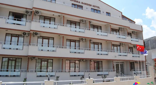 Afissia Garden Hotel, Varaa Hotelli Hotellit Marmara-alue pysäköinnillä, Pysäköinti