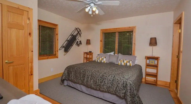 Hootenanny 5 Bedroom House
