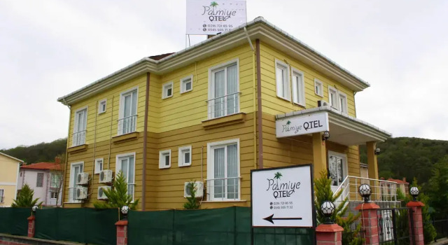 Palmiye Hotel, Varaa Hotelli Hotellit Marmara-alue pysäköinnillä, Pysäköinti