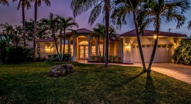 Villa Picturesque - Roelens Vacations, Забронировать Вилла Виллы Кейп-Корал, Вилла