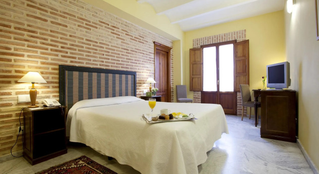 Ad Hoc Parque Golf, Reservar Hotel Betera Barcelona