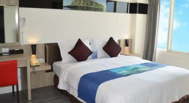 Люкс Deluxe Ocean Hotel