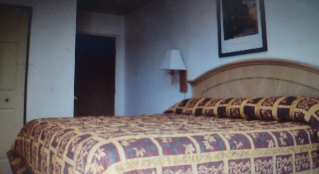 Budget Inn & Suites - Super-Comfortable Ice Cold Rooms & The Lowest Best Value plus HBO Max TV free, Buchen Sie Hotel Freer Texas